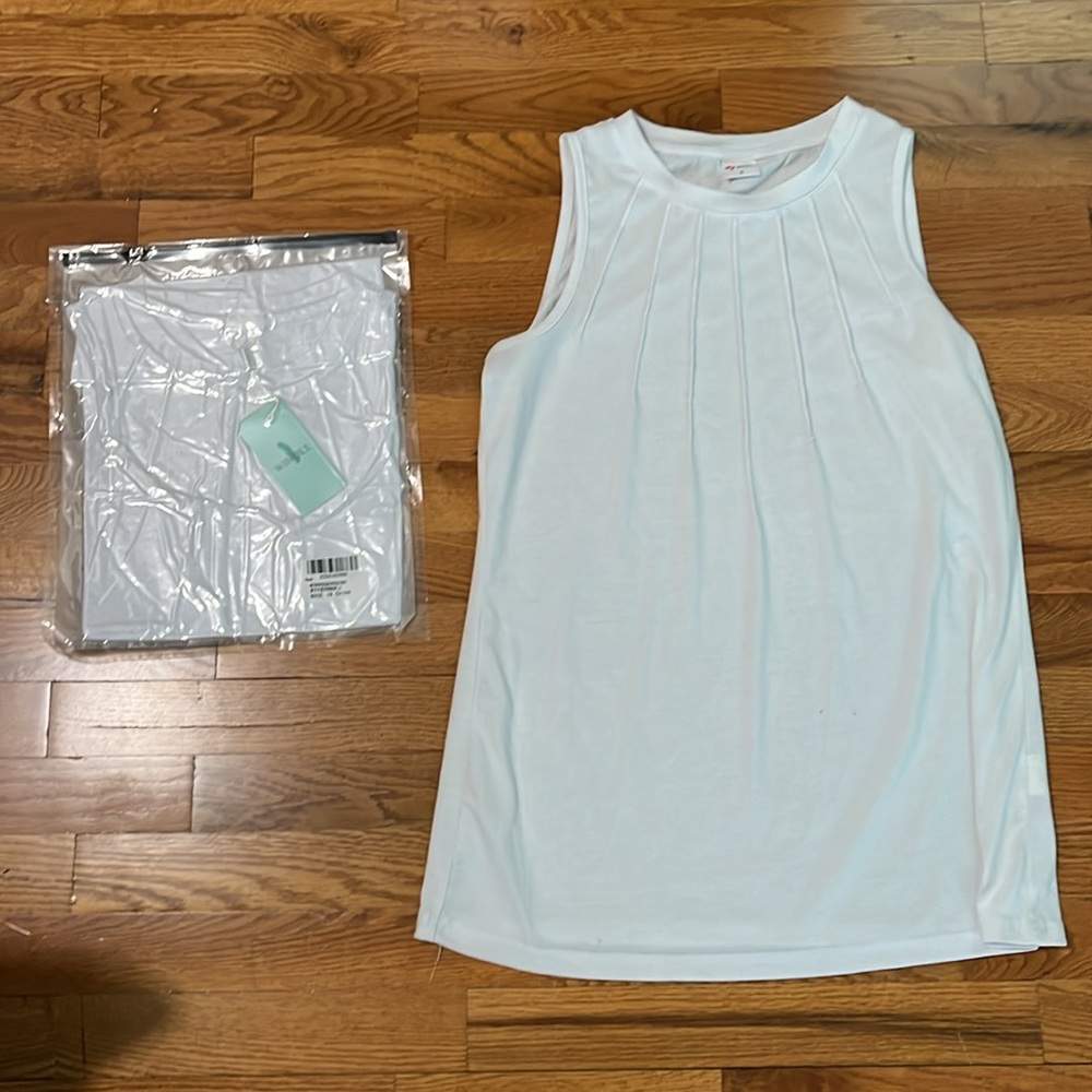 Pleated flowy tank top